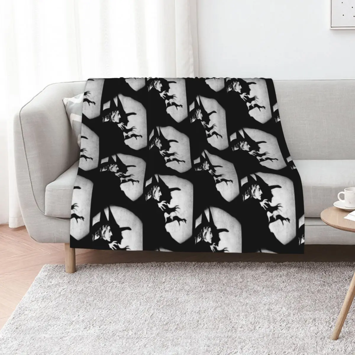 Wicked Witch Of The West Oz Wizard Throw Blanket Hairy Summer Luxury Thicken Vintage for winter for sofa Blankets