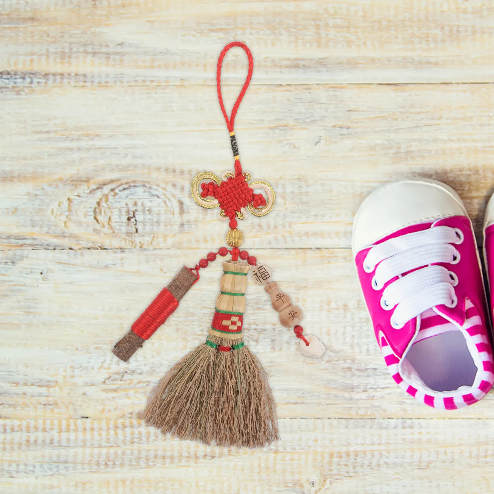 Crib Small Broom Pendant Bedsi - огляд і ціна Baby Nursery Vintage