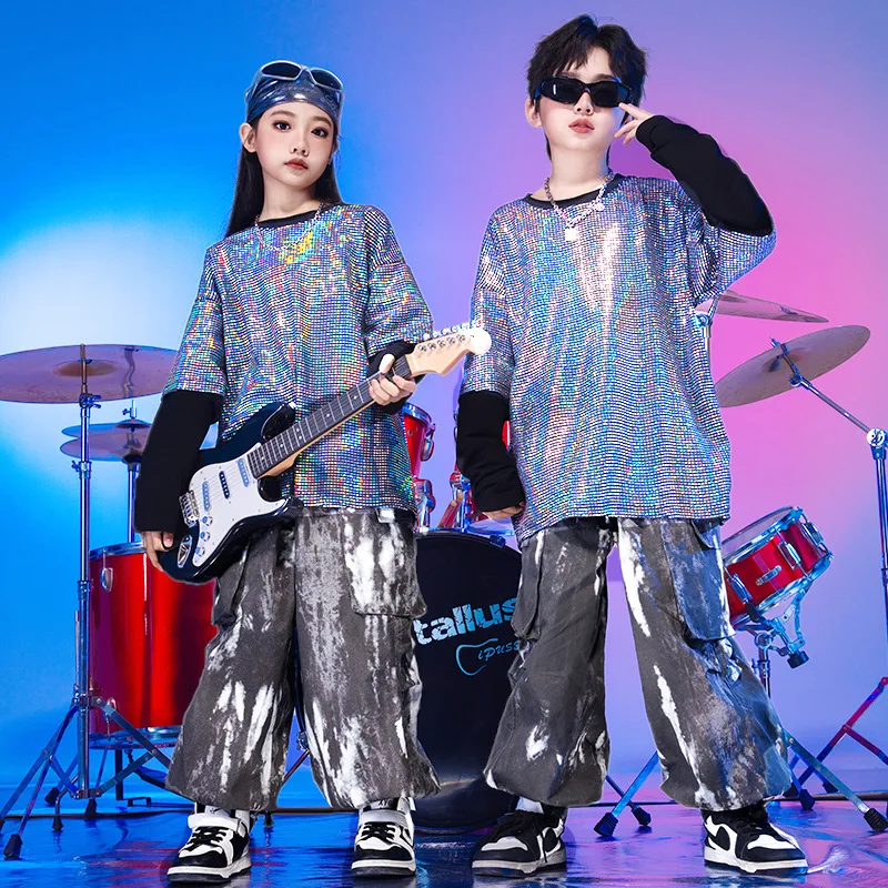 Abbigliamento Kpop Hip Hop per bambini Paillettes argento ​ ​ Top Streetwear Pantaloni da jogging cargo grigi per ragazze Ragazzi Abiti da ballo jazz