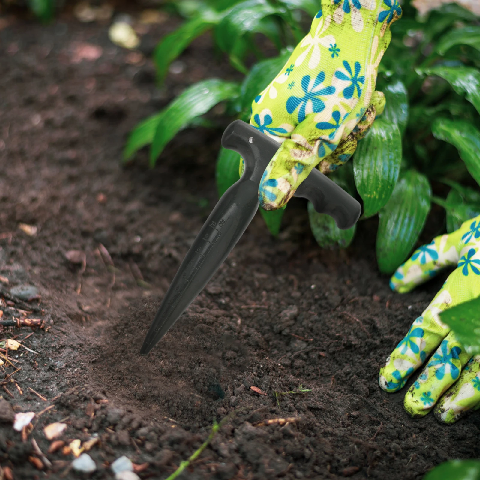 

2Pcs PP Garden Hole Puncher Dibber Tool for Soil Digging Planting Sowing Transplanting Kids Gardening Art Use Plastic Soil