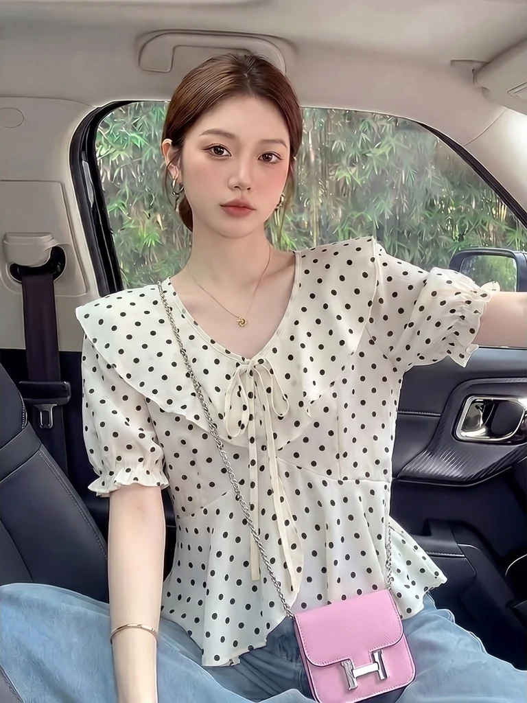 

Fashionable V-neck Shirt Women's Summer New Style Large Size Beautiful MM Lace Hem Polka Dot Shirt Korean Style Commute Wind
