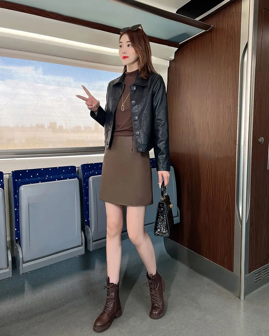 New Coffee Leather Jacket Ladies Fashion Solid Color Single-Breasted Spring And Autumn Loose Temperament Joker Cardigan Jacket