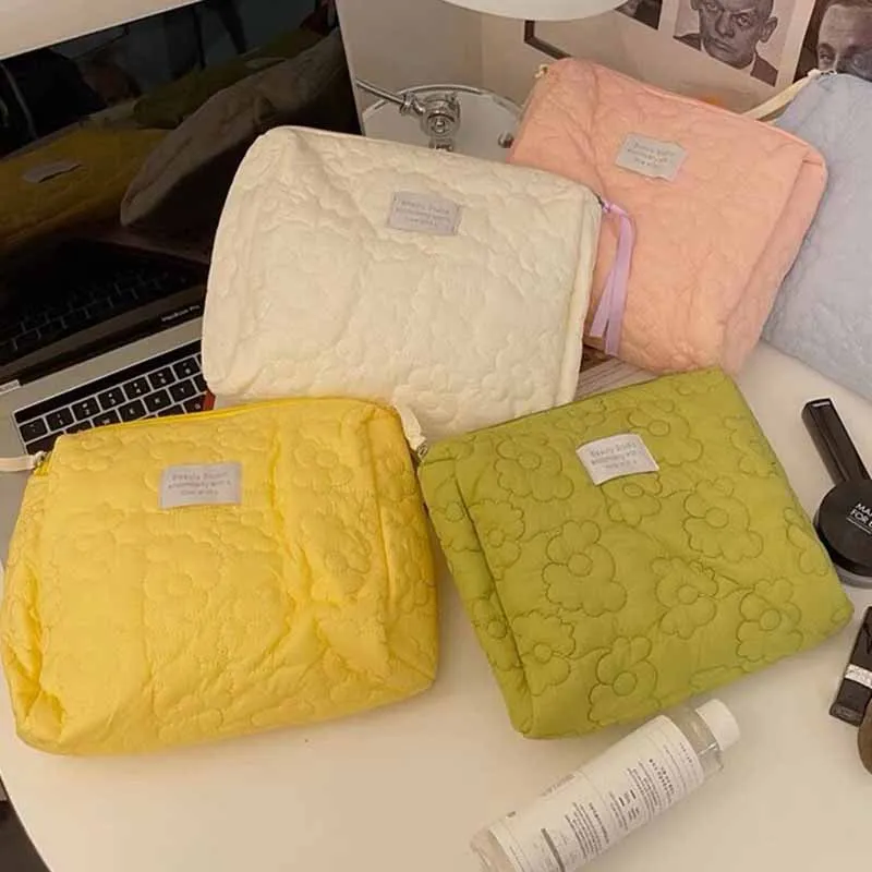 Saco cosmético de flor macia, Embalagem de maquiagem portátil, Armazenamento de exibição, Organizador, Grande capacidade, Bolsa de lavagem de viagem