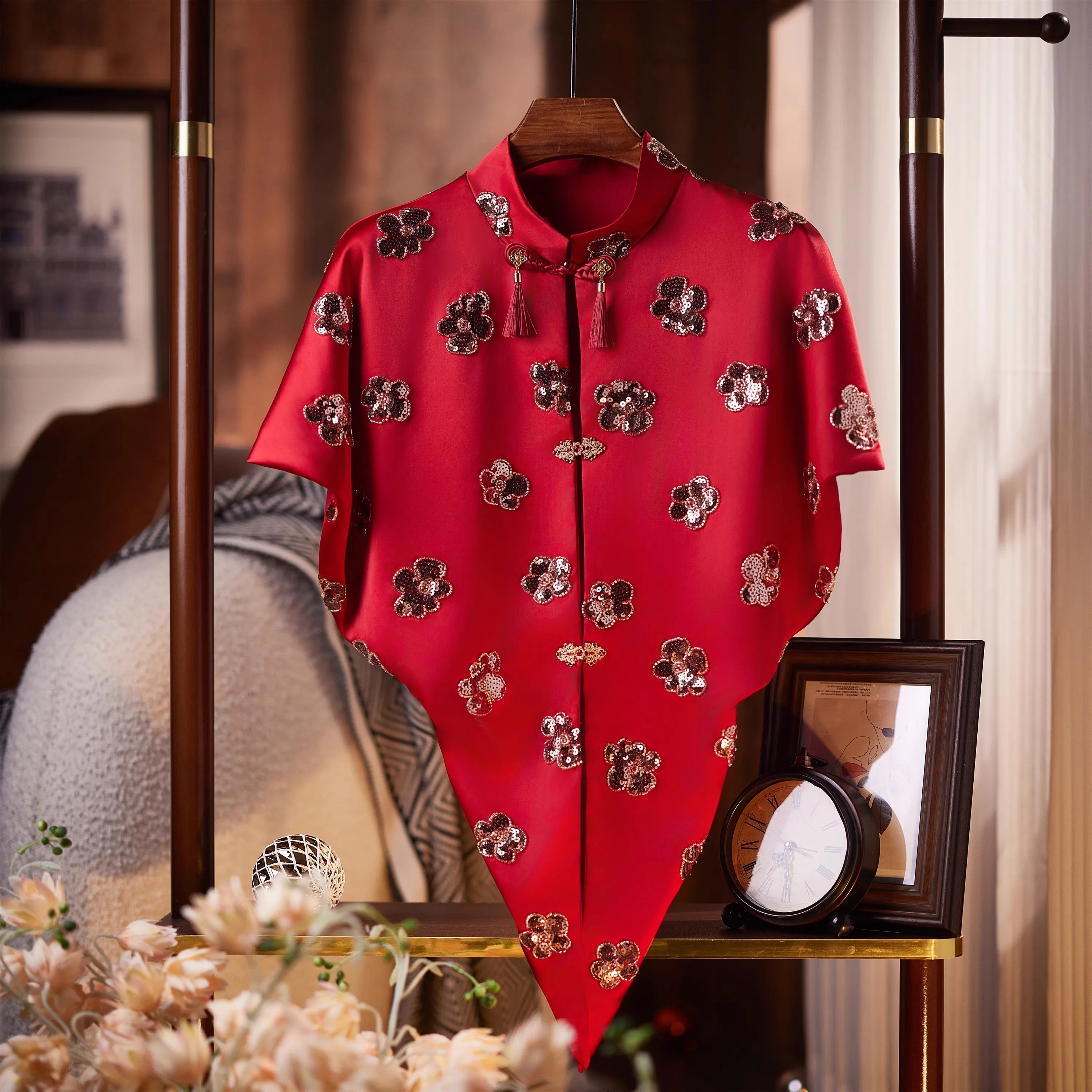 

Women's Vintage Embroidery Shiny Sequins Flower Wine Red Pashmina Female Winter Shawl Cloak R3142