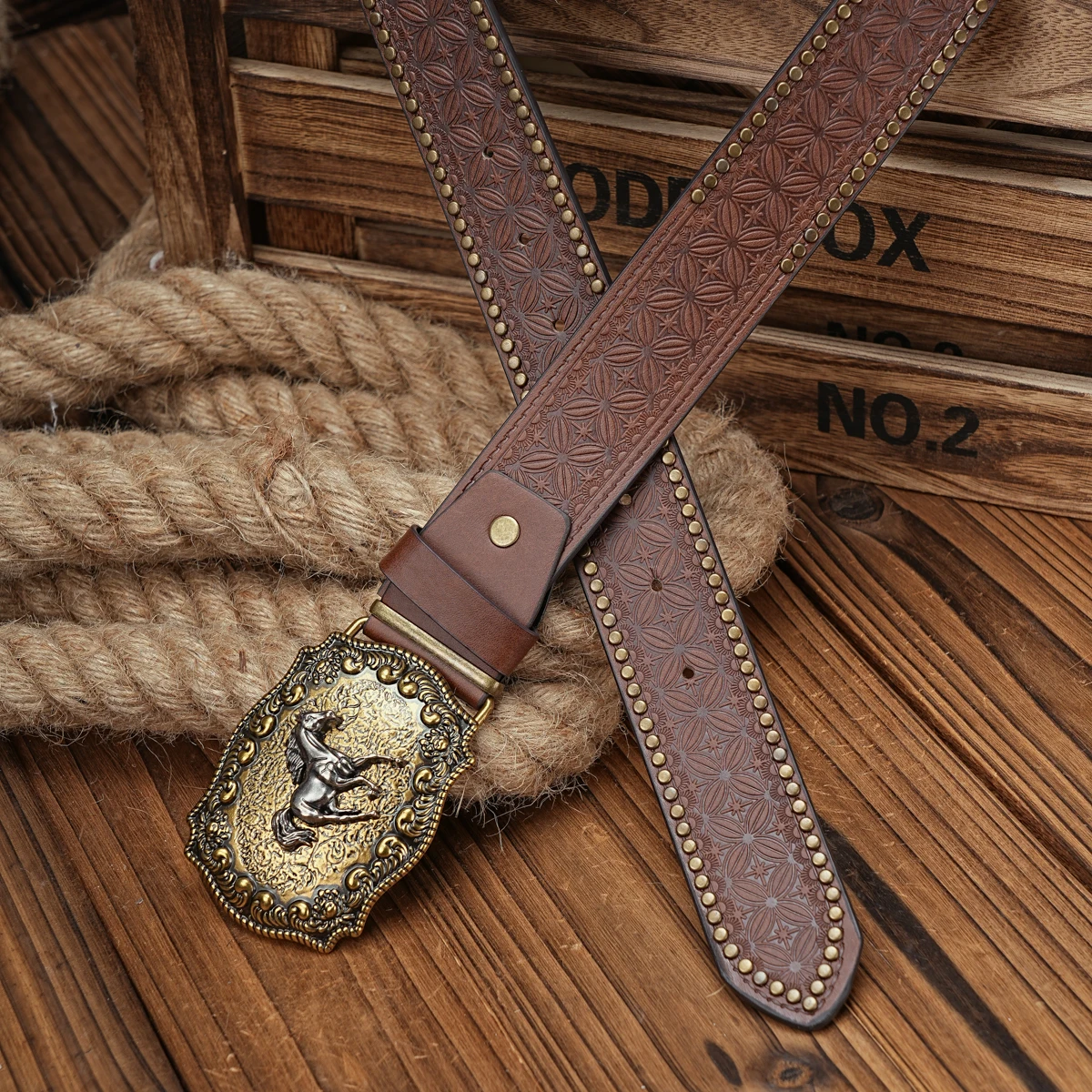 Ein lässiger Retro-Gürtel im Western-Stil für Herren und Damen! PU-Ledergürtel mit Metallschnalle, geeignet für den täglichen Arbeitsgebrauch – Detail 4