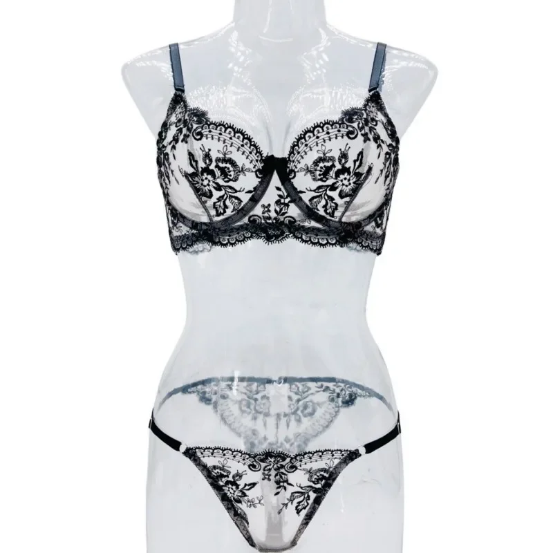 Hot Selling Flower Embroidery, Perspective Mesh, Sexy, Comfortable, Simple and Generous Lingerie Set Sexy Lingerie  Sexy Costume