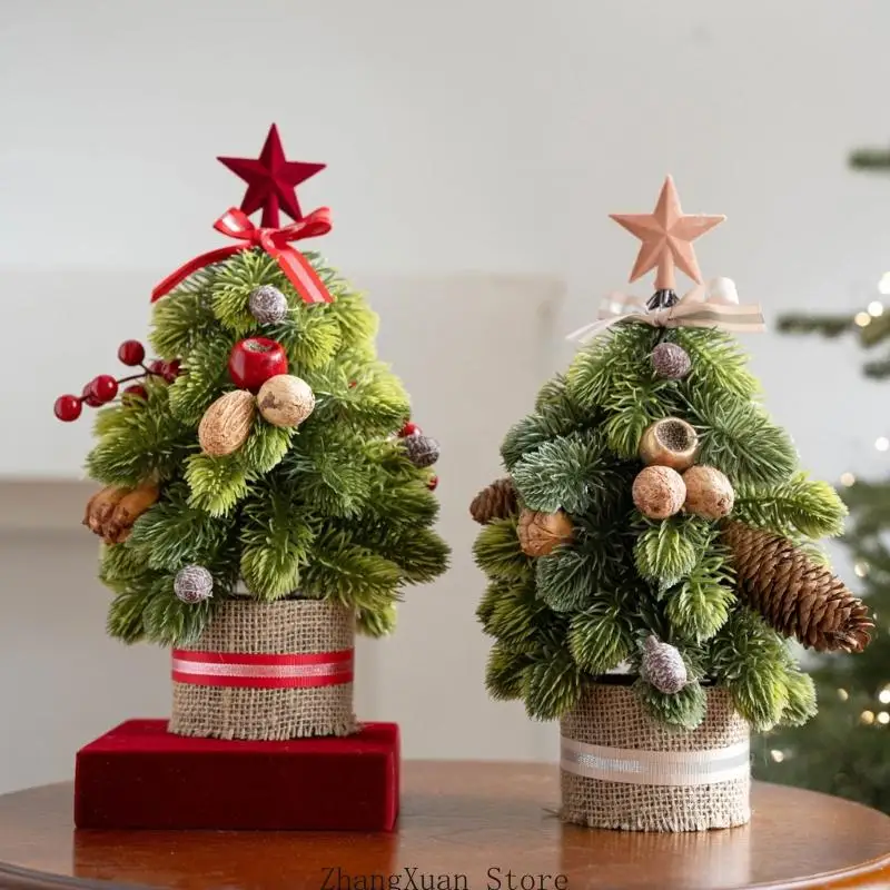 Verzierter Mini-Weihnachtsbaum mit Stern, Band, Tannenzapfen, Obstbesatz und einer präsentationsfertigen Struktur 3XUF – Detail 5
