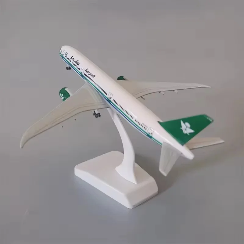 Modello di aereo pressofuso 20 cm in lega di metallo Arabia Saudita AIR B787 Airlines Boeing 787 Airways aereo aereo con ruota dei carrello di atterraggio