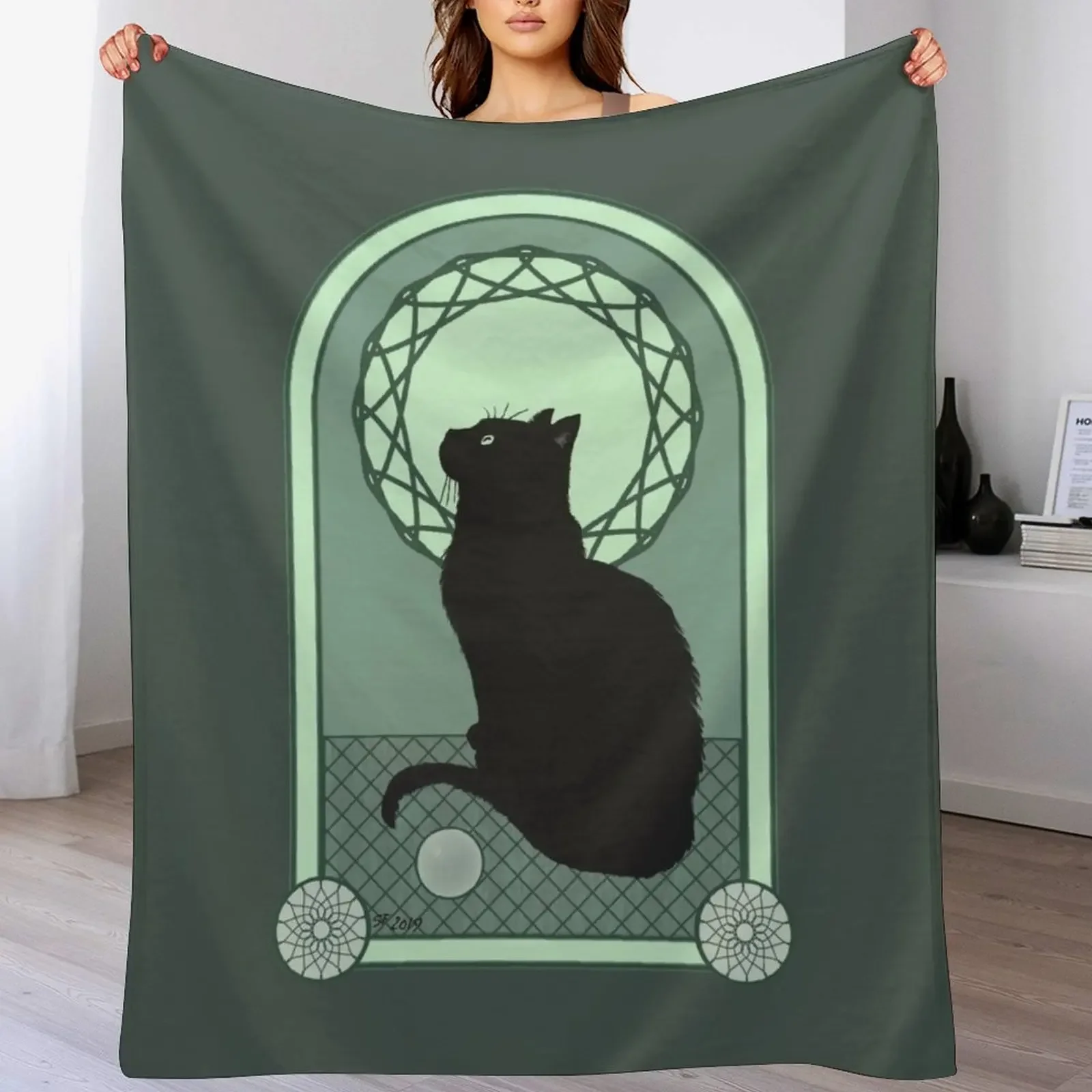 Black Cat Noveau Throw Blanket Long Lasting Soft Plush Blanket for Daily Use