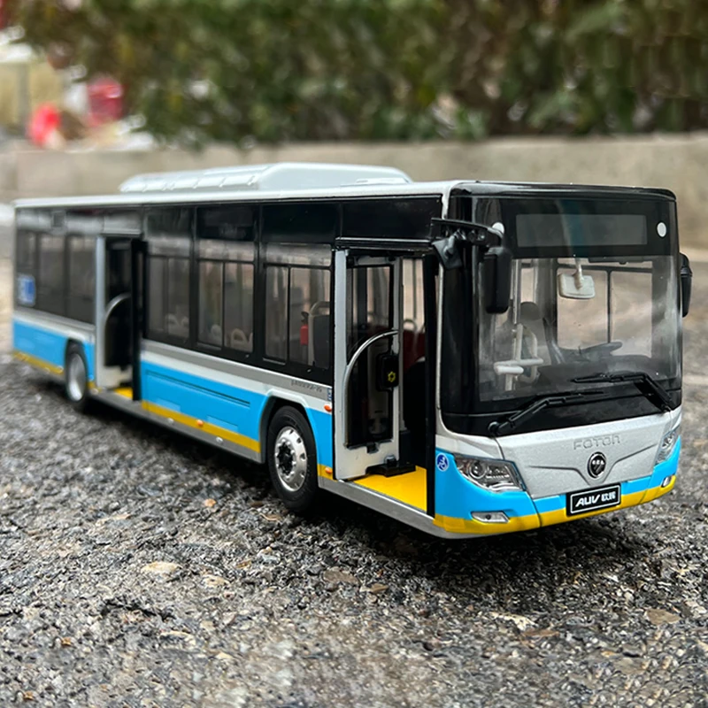 Diecast Alloy 1:36 Scale New Energy Beijing Public Transportation Bus Car Model Adult Toys Classic Souvenir Gifts Static Display