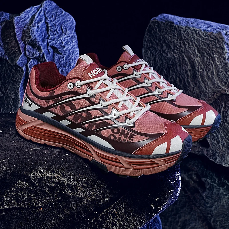 Venda quente tênis masculinos absorção de choque quente ao ar livre runn sapatos profissional altura crescente sola grossa sapato de treinamento de tênis