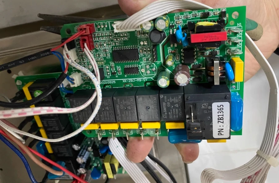 

a set ,Ice maker motherboard+Magnetic sensor, switch