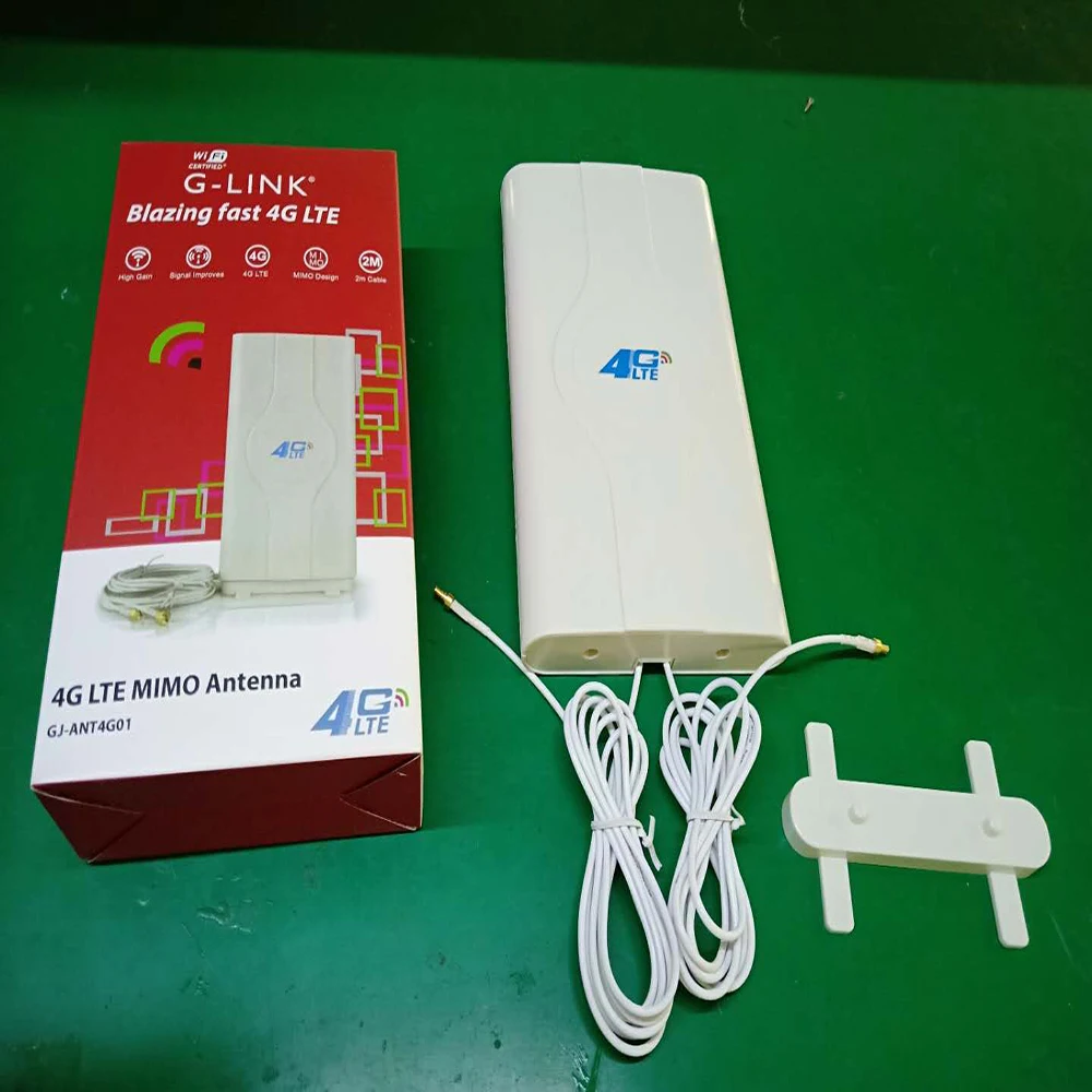 700 ~ 2600Mhz 88dbi SMA / CRC9 / TS9 Konektor Pria 2G 3G 4G Antena Panel Mimo untuk Penguat Sinyal Ponsel, Router dan Antena Mobil