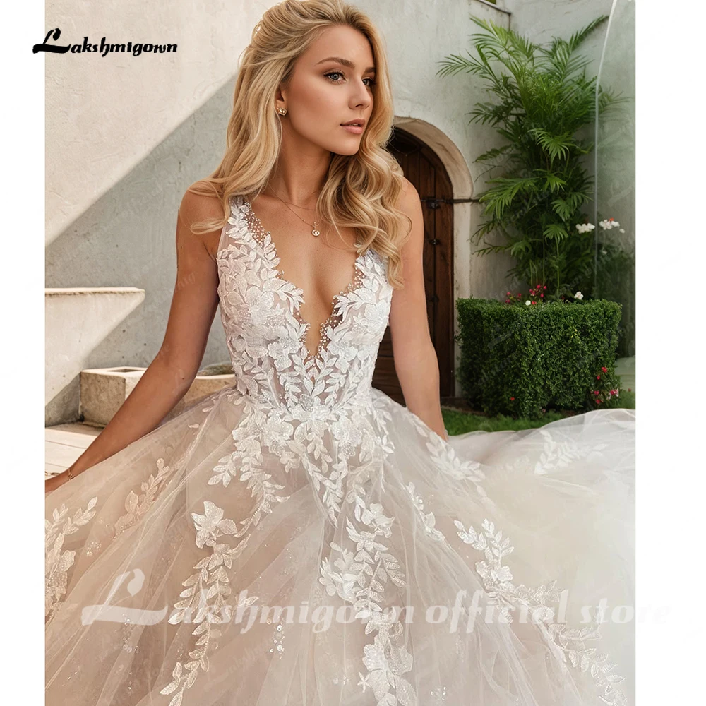 Sexy A-Linien Rückenfreies Hochzeitskleid Maßgefertigte Spitzenapplikationen Perlenbesetztes Off-White Tüll Brautkleid Trouwjurk Langes Brautkleid – Detail 9