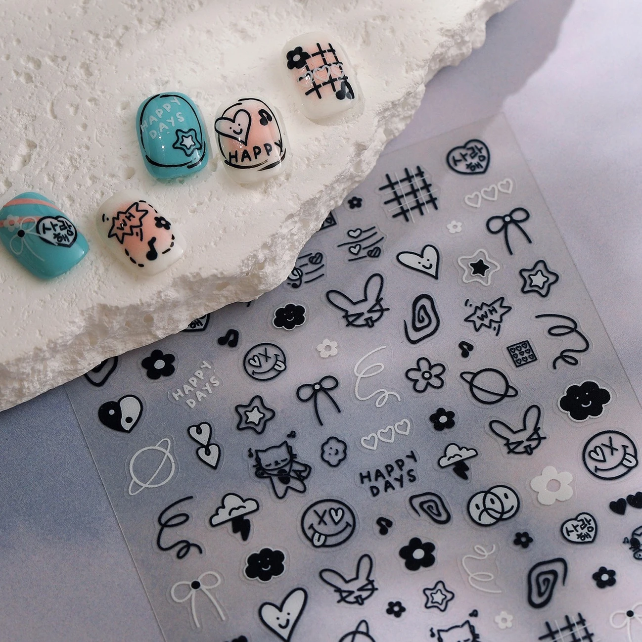 Graffiti Pfote Schleife Kuchen Katze Hund Kaninchen Blume Liebe Herz Blume Stern Planet Wolke Gird Linie Nail Art Aufkleber Maniküre Aufkleber