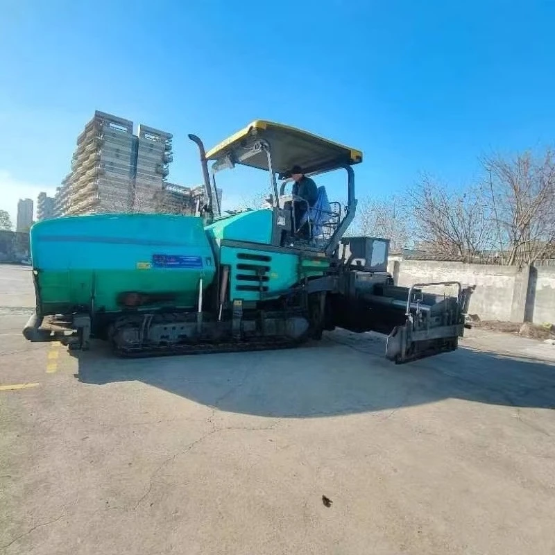 Commercial Heavy Duty Asphalt Paver 3m-13.5m Variable Width Construction Sites For Expressway Widening Project Machine