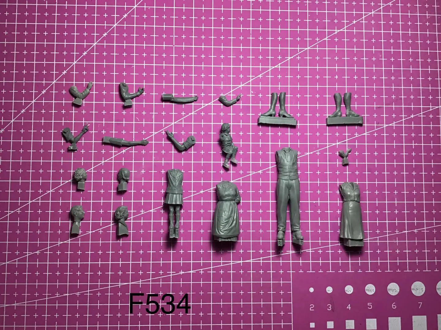 1/35  Resin Model Figure GK， Unassembled and unpainted kit