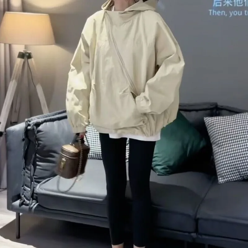 

Loose Style Trench Coat with Anti Splash Design Hooded Windbreaker with Diagonal Zipper Top Classic Versatile Irregular Jacket