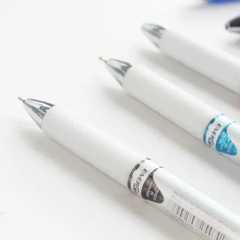 st Pentel BLN75 EnerGel-serien 0,5 mm snabbtorkande gelpennor med nålspets, neutral penna, slät, skolmaterial 10 best sales pentelpenna - №2