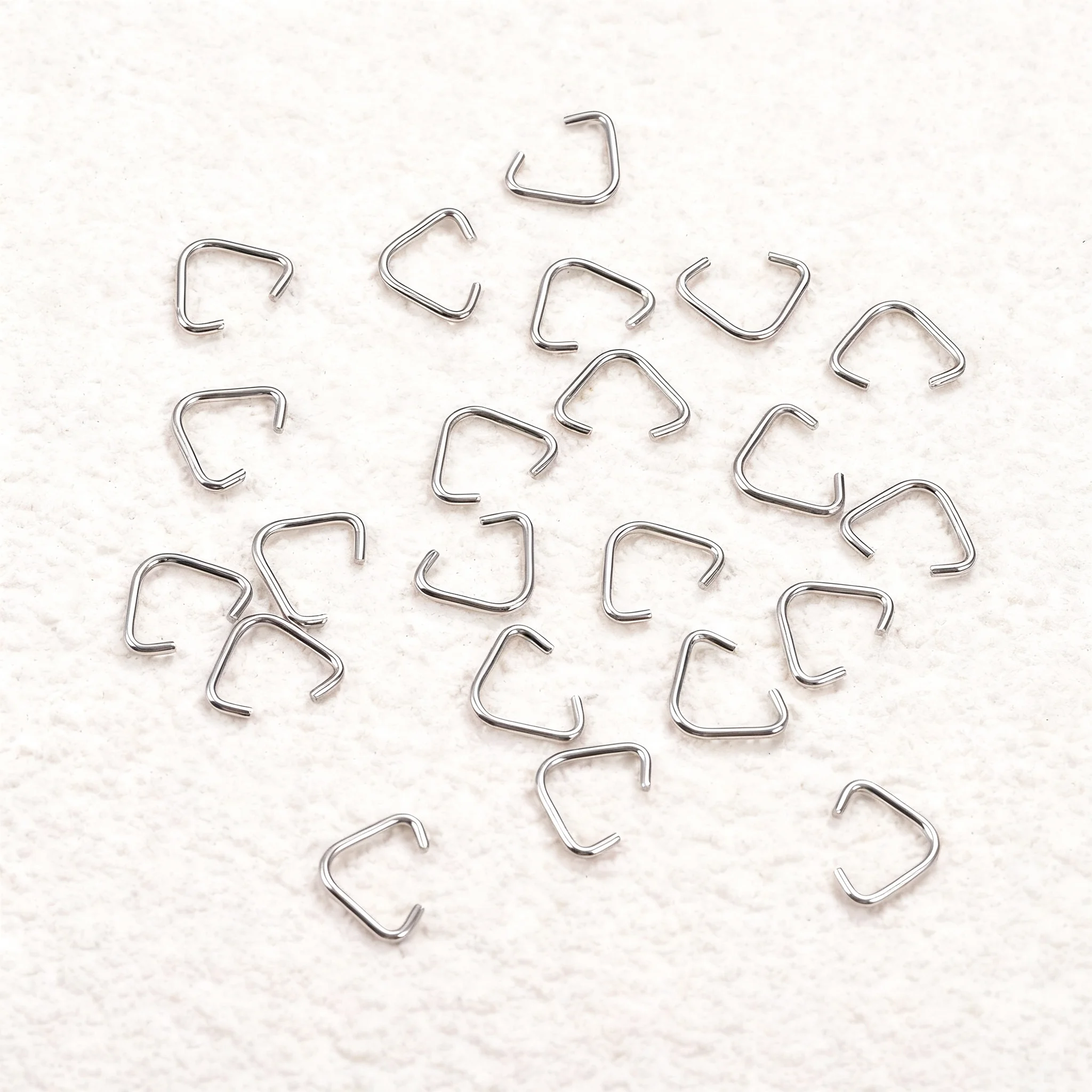 20 Stück/Set Anhängerverschluss Edelstahl Dreieckige Offene Verbindungsringe DIY Ohrringe Armband Halskette Schmuckherstellung Zubehör – Detail 3