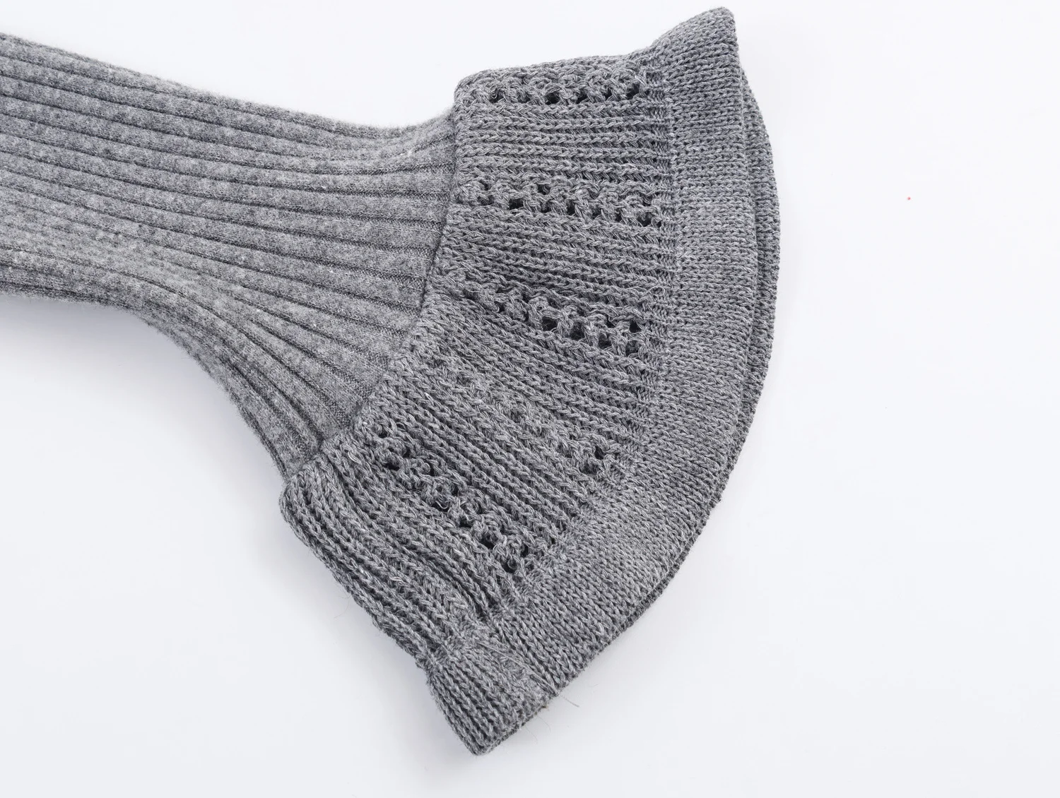 2025 شتاء جديد المرأة موضة عادية بسيطة الخامس الرقبة طويلة الأكمام الحلو موضة سليم صالح الطبقات لينة سترة متماسكة #5