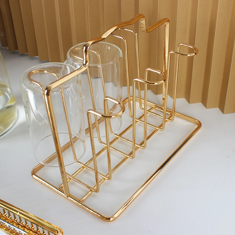 Factory Hot Selling Wholesale Straight Shaped Glass Jug Sets With Metal Tray