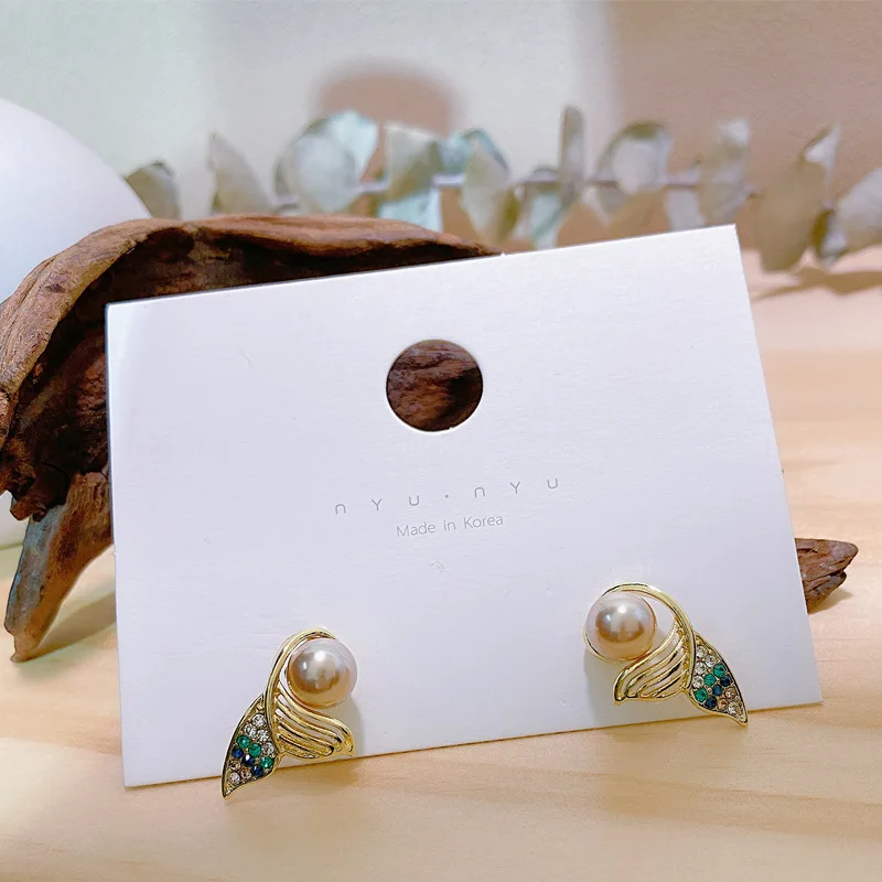 2026 كريستال ذيل السمكة وأقراط للإناث الأزرق حجر الراين الشمبانيا مقلد اللؤلؤ الحلو بوهو المرأة الأقراط الصغيرة