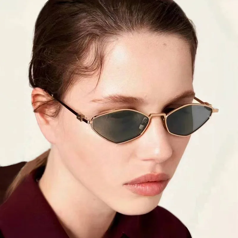 

Fashionable Rhombus Small Frame Sunglasses New Simple Beach Sunshade Sunglasses Outdoor Travel Photography Sunglasses UV400
