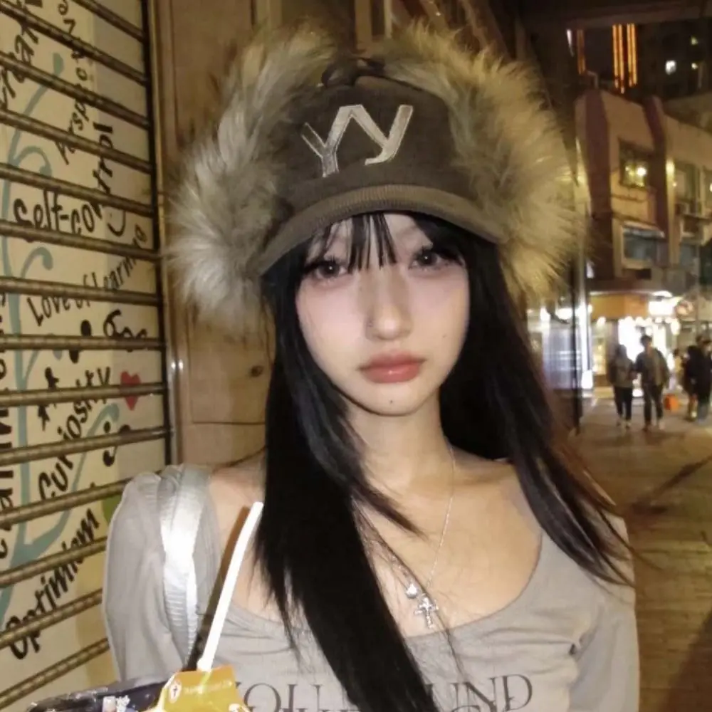 

Вельветовая бейсболка в корейском стиле с вышивкой, повседневная бейсболка с перьями, фуражка с искусственным мехом и буквами Y2k, кепка Spicy Girls