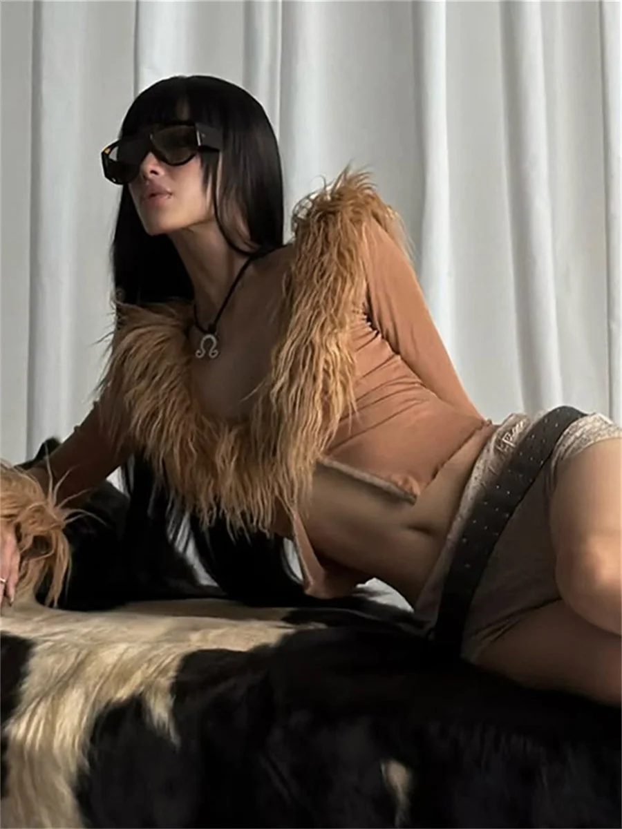 Chatte étrange Sexy fourrure Patchwork haut femmes tendance Hottie col en v manches longues boucle en métal sauvage Stretch maigre rue Club t-shirts