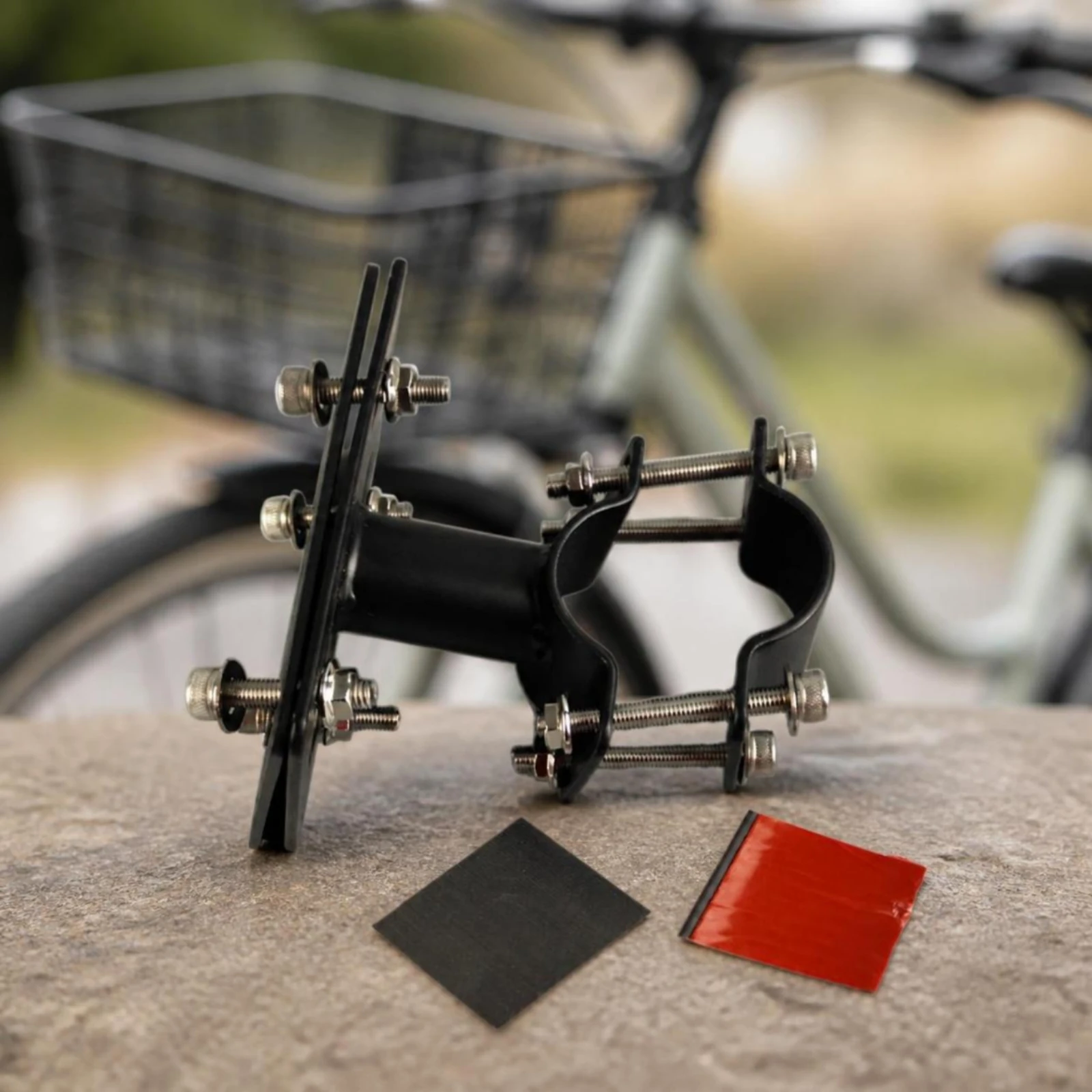 Front Basket Support Bracket Universal Fit Bike Basket Mounting Bracket Heavy Duty Secure for Cyclists, Folding Bikes, Scooters
