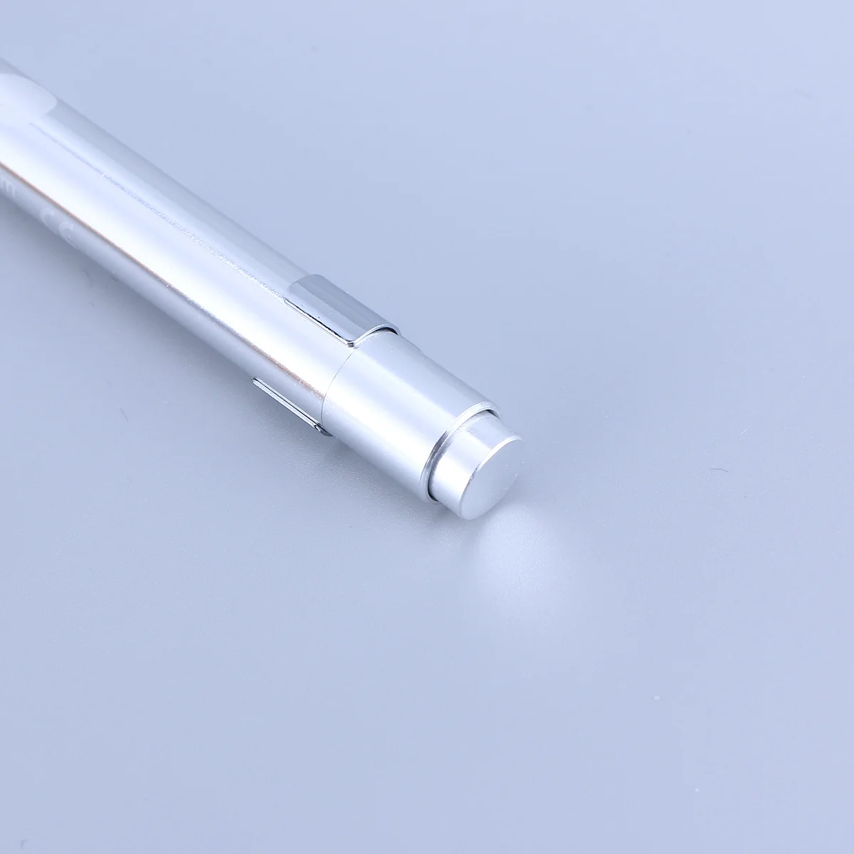

2pcs Medical Pen Light Pupil Gauge Led Nurse For Doctors Nurses Aluminum Body Compact Size Aaa Powered Teaching