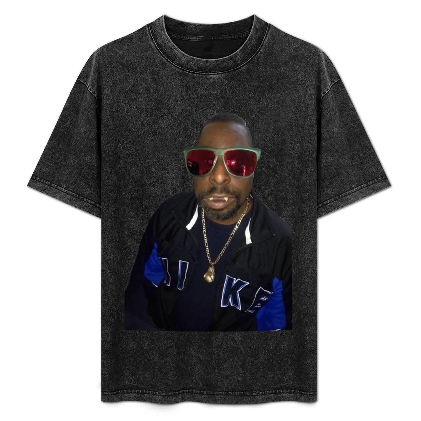 

Lester Green AKA Beetlepimp Classic T-Shirt Halloween Casual T-Shirt