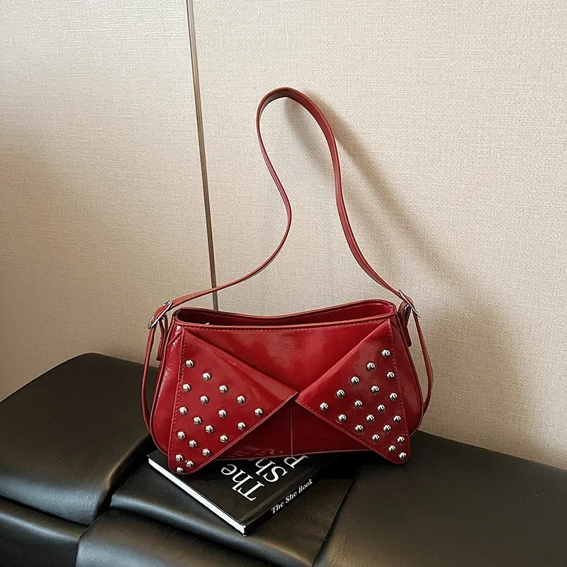 

2025 Women's Summer Rivet Underarm Bag - Euro-American Street Trend, Niche High-end Punk Style Shoulder Messenger Bag