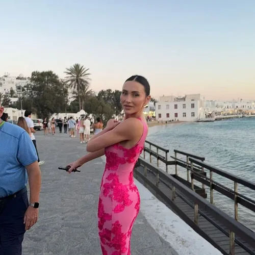 Abbigliamento da festa e vacanza