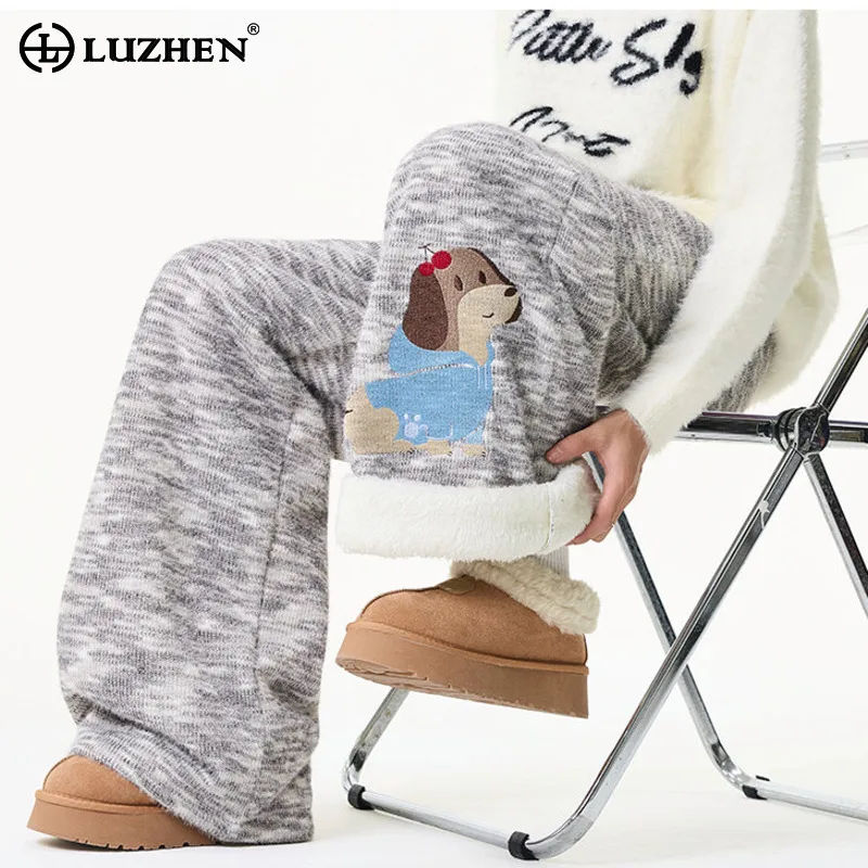 

LUZHEN 2025 Winter Embroidery Cartoon Pattern Brushed Liner Straight Casual Pants Men's Trendy New Elastic Waist Trousers JY5189