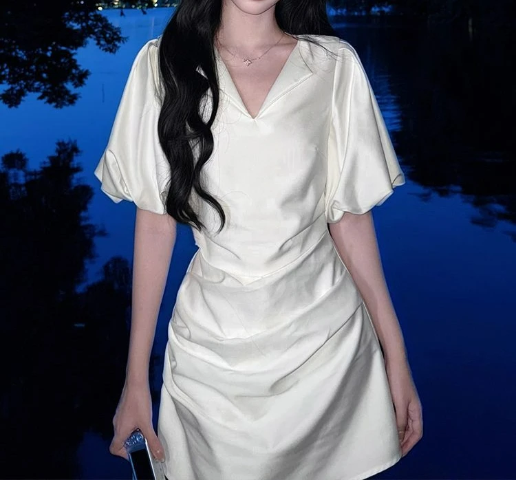 

Light Mature Short-sleeved Waist Pleated Dress Women's 2026 Summer New Bubble Sleeve Waist Pinch Short Skirt