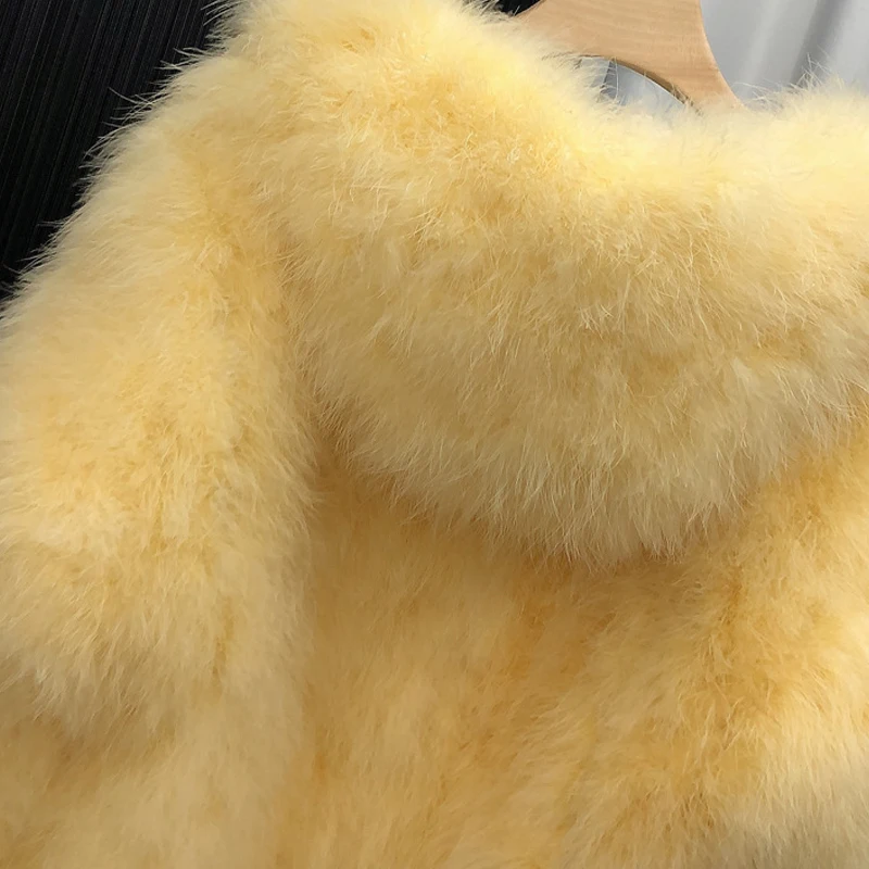 2026 Damen-Kapuzenjacke aus echtem Truthahnfeder-Gewebe, handgefertigt mit hochwertigen Truthahnfedern, Echtfelljacke – Detail 10