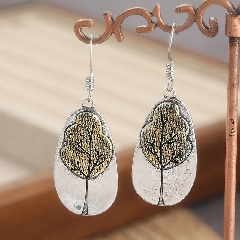 Vintage Unique Hand Carve Tree Pattern Dangle Earrings for Women Fashion Silvery Plated Festival Celebration Jewelry Accessories