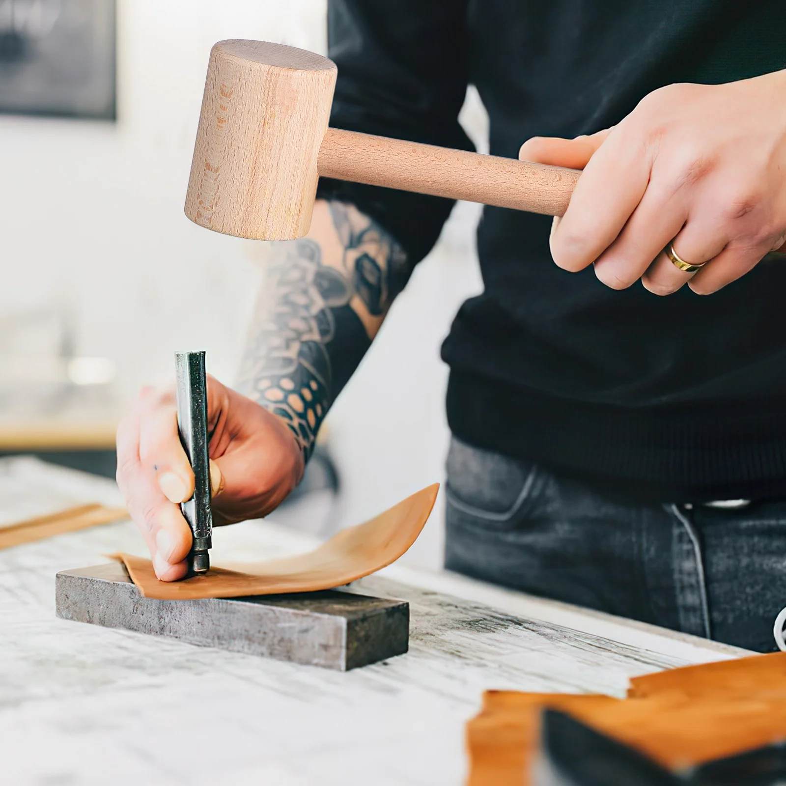 

Woodworking Hammer Ergonomic Wooden Handle Lightweight DIY Hand Tool for Carving Woodworking Efficient Craft Hammer