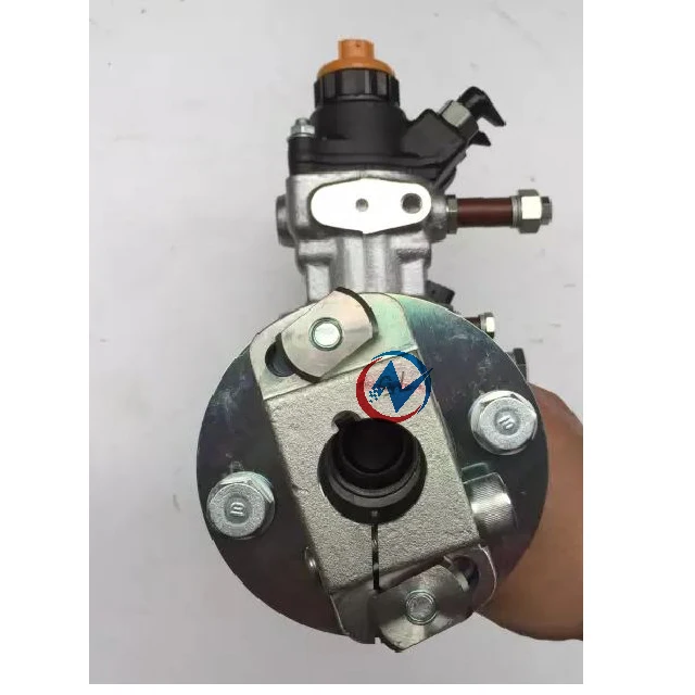 Pompa Bahan Bakar P11C 22100-E0361 094000-0530 untuk SK460-8 SK480-8 Pompa Oli Tekanan Tinggi