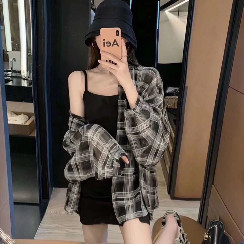 Oversize Women Plaid Shirts Summer Long Sleeve Simple Loose Female Blouse Fashion Korean Sun-proof Ladies Tops New