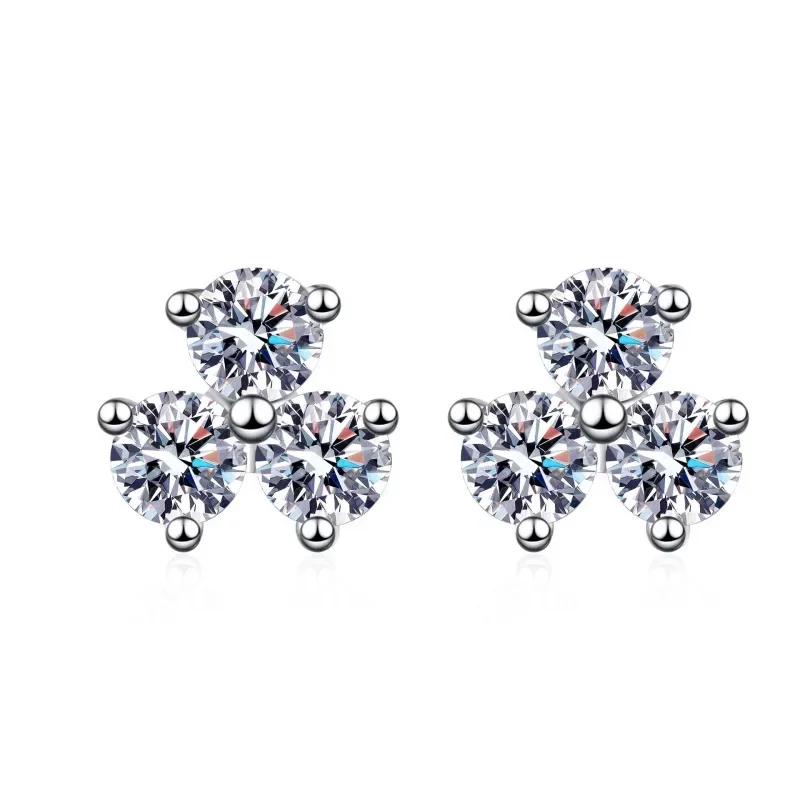 PT950 Platinum Lady Clover Style Stud Earrings, 0.6ct D Color Vvs1 Sparkling Moissanite Poplar Fresh and Simple Daily Jewelry