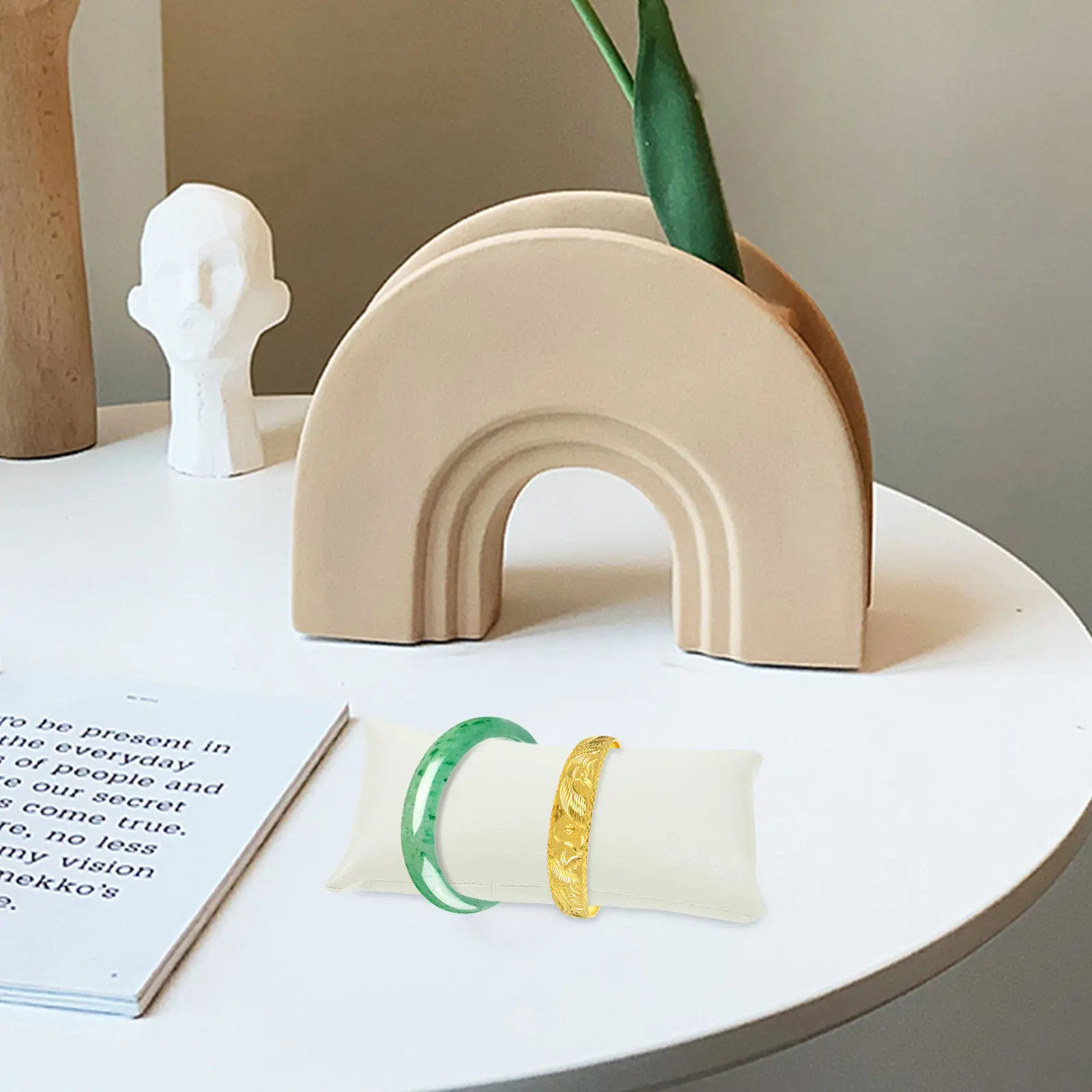 

Watch Display Pillow Rectangular Comfortable Soft Watch Cushion Bracelet Supporting Cushion Jewelry Storage Pillow Home Display