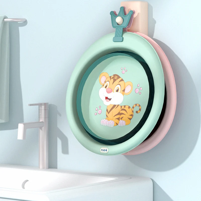 Lavabo de plástico portátil con corona de dibujos animados para bebé recién nacido, lavamanos de glúteos, Mini lavabo colgante plegable para niños