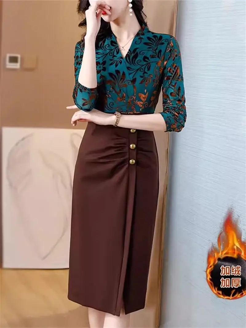 

Autumn And Winter Thickened Velvet Dress 2023 New Women's Temperament V-Neck Slim Fit Wrap Hip Elegant Dress For Office Z3887