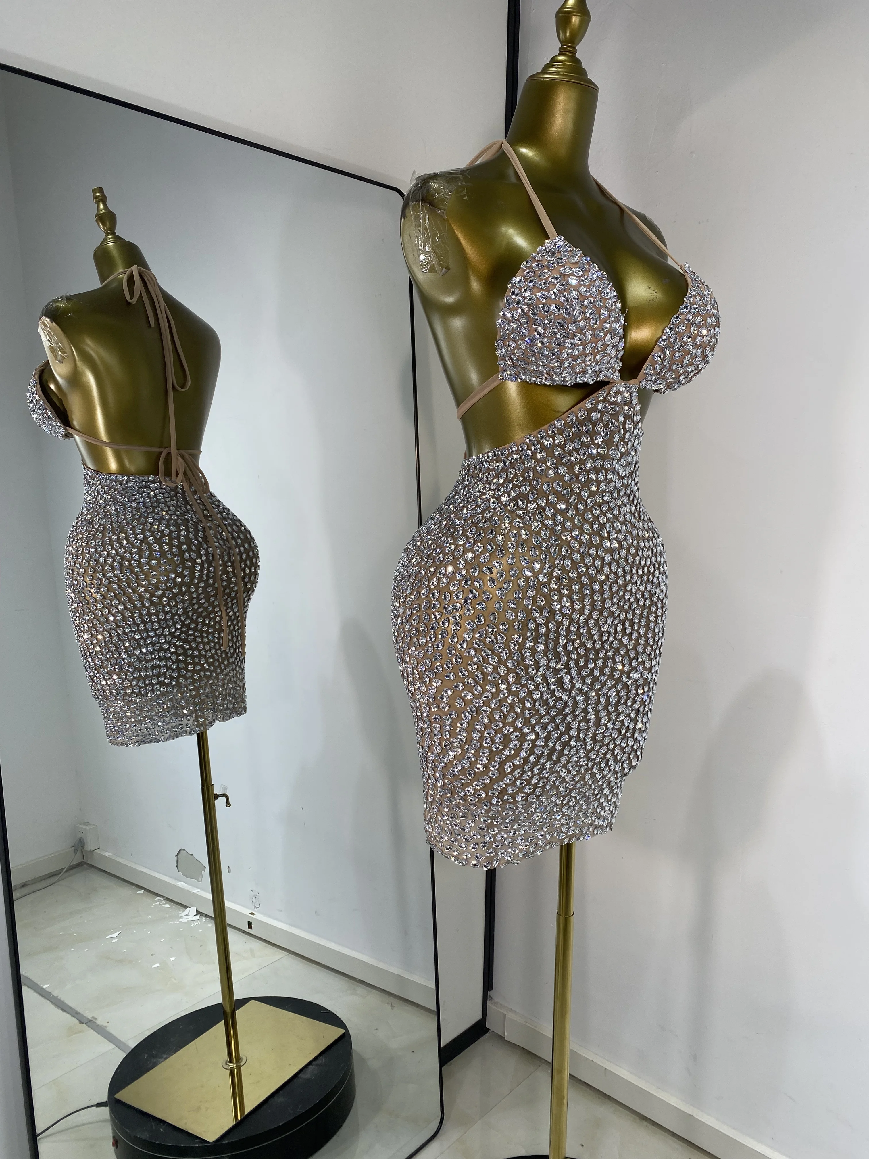 Vestido corpiño de malla con cristales para mujer, minivestido Sexy recortado con espalda descubierta, transparente, para fiesta y Club nocturno, disfraces de escenario