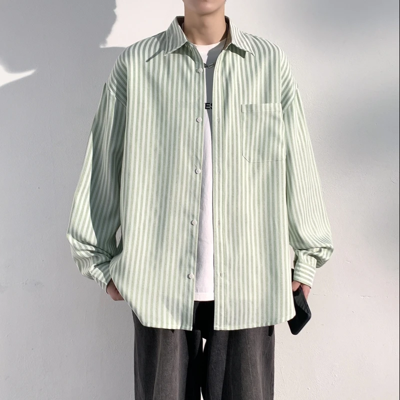

American Retro Striped Casual Long Sve irt Men's Spring 2026 New Trendy College Sle Turn Collar irt Loose Fit Polyes...