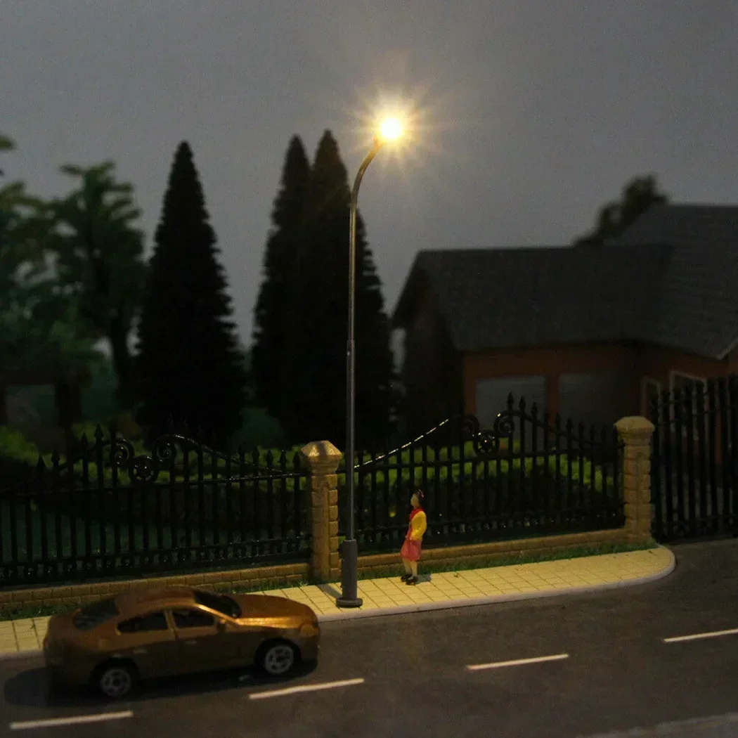 10Pcs Model Railway Warm White HO Scale Lamps Post 1:87 Street Light Single Head Lamps Model 10.8cm Street Lights Garden Deco