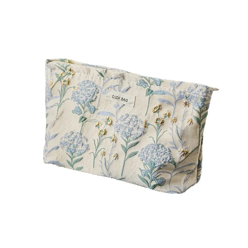 

Высококачественная косметичка с кремовой вышивкой и цветами, большая вместительная сумка для хранения лосьона, женская портативная сумка-клатч для макияжа